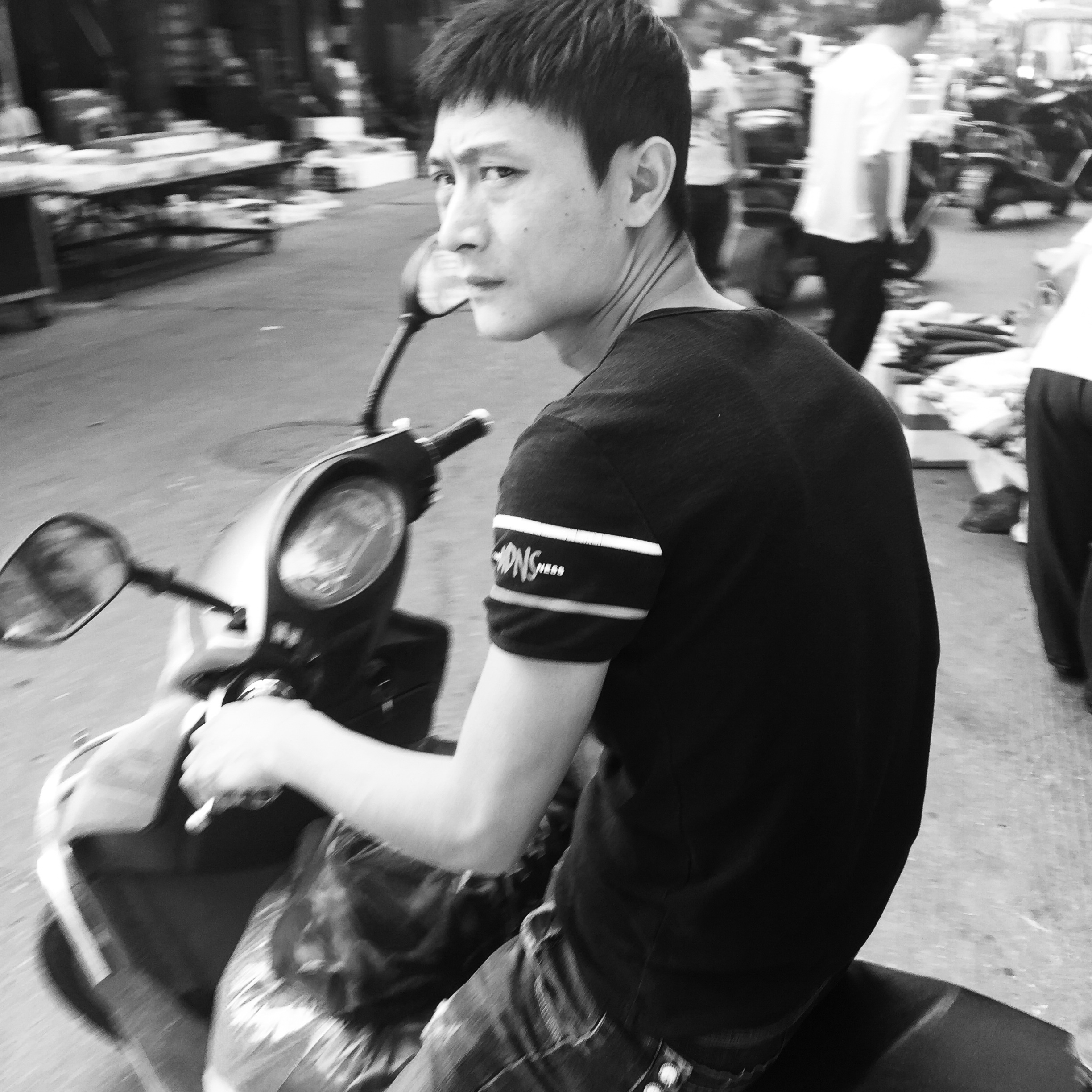 街头面孔 image 2
